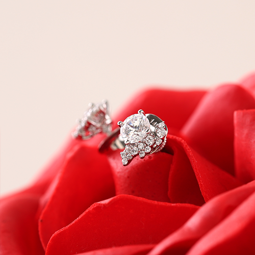 3부 다이아몬드 귀걸이 현대 우신 예물귀걸이 웨딩선물 - 소피 HNDER03904